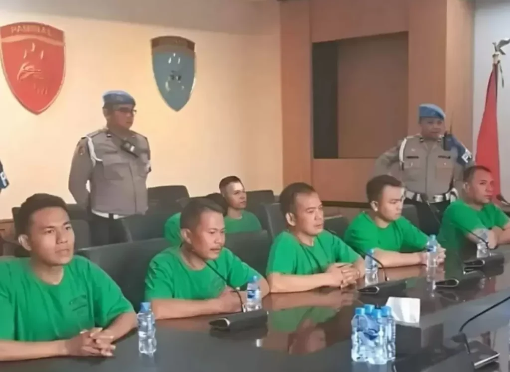 Pelaku Penabrak Ojol